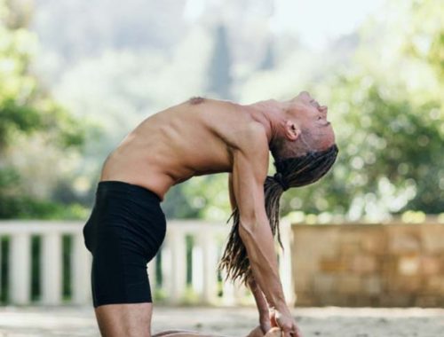 Sobre el yoga entre terapia y práctica espiritual